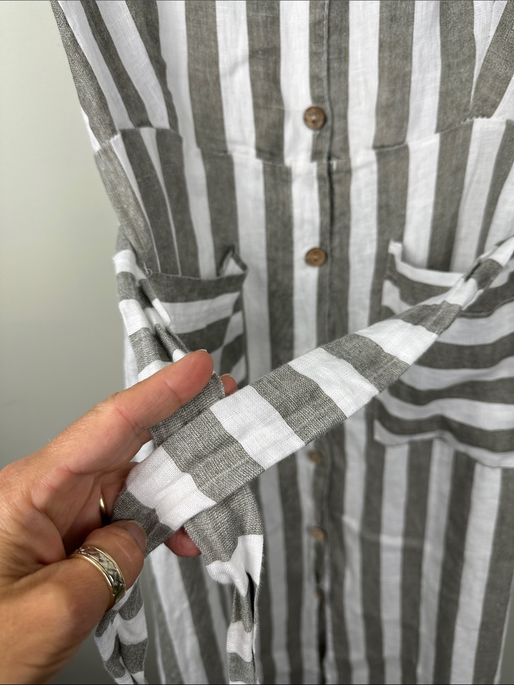 Italy 100% linen dress striped sleeveless pockets minimalist vacation resortwear - Picture 4 of 9